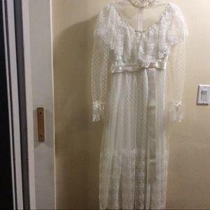 Vintage antique style lace wedding dress